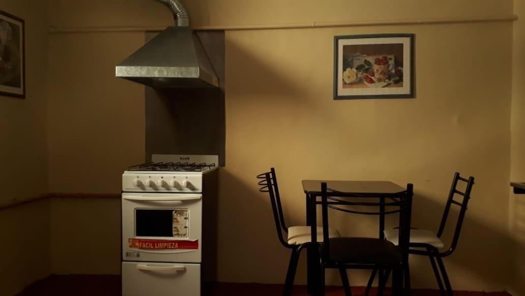Hotel San Carlos Buenos Aires Esterno foto