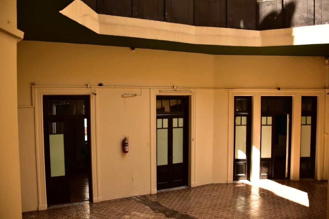 Hotel San Carlos Buenos Aires Esterno foto